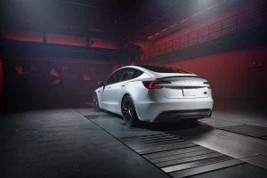 Nya Tesla Model 3 Performance Pris